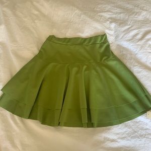 Green pleaded skirt
